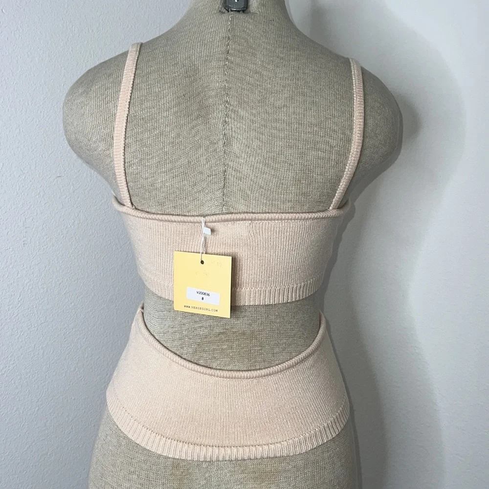 ๐น VRG GRL Hit Refresh Knit Top - Picture 3 of 3
